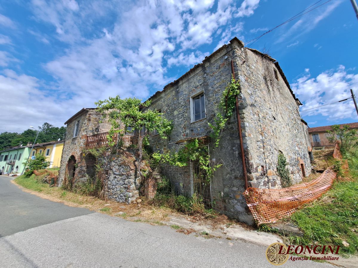 Rustico in vendita, Villafranca in Lunigiana fornoli