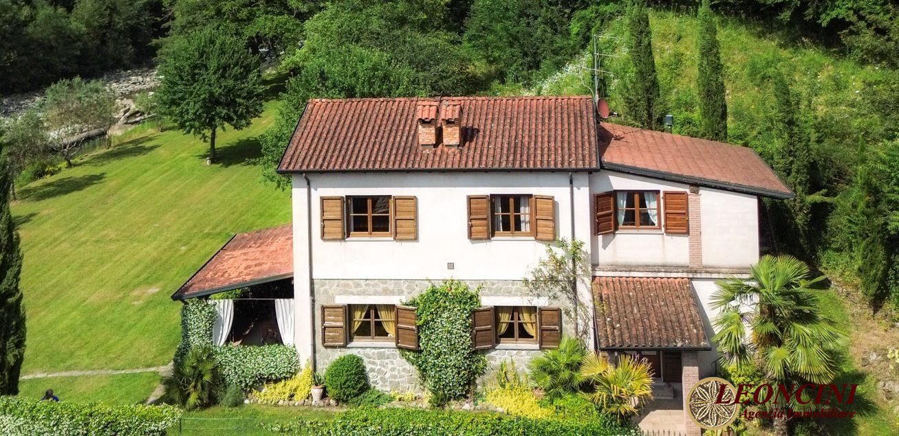 Casa – Bagnone, Leugio