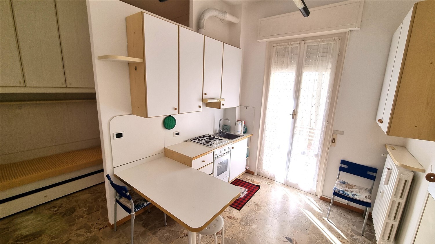 Monolocale in affitto in strada langhirano 464, Parma