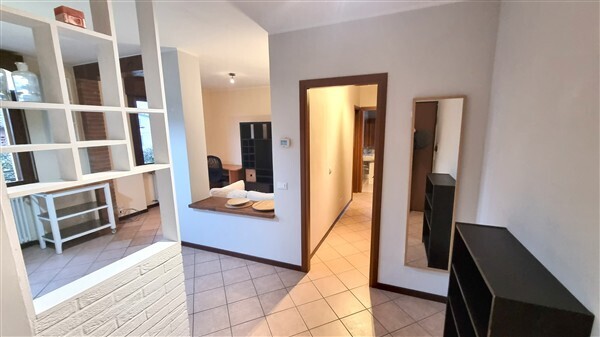 Bilocale in vendita in strada val parma 188, Parma