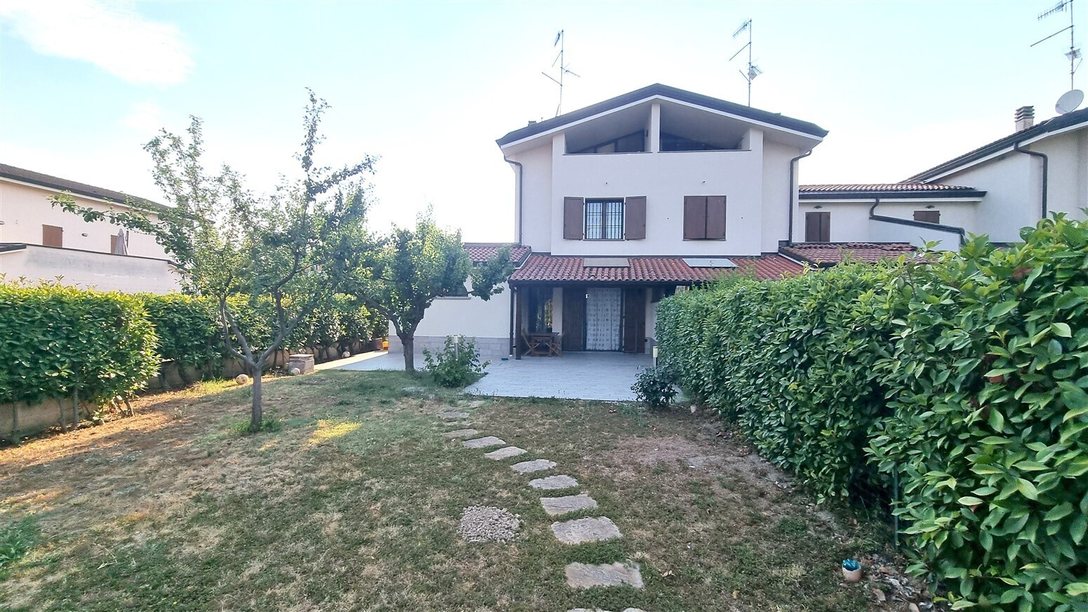 Villetta a schiera con giardino in via ottavio pattacini 7, Parma