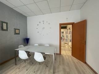 Ufficio in vendita a San Don di Piave, Centro comm.le Aquilegia