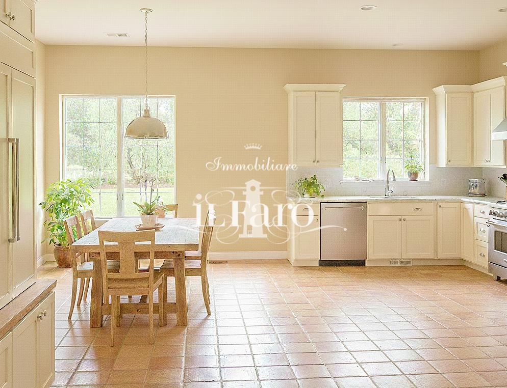 Casa indipendente con giardino a Calci