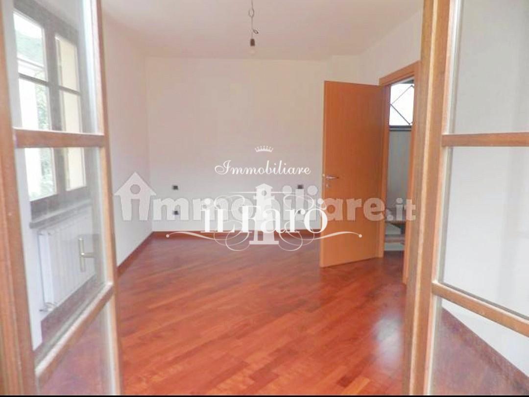 Casa indipendente con giardino a Calci