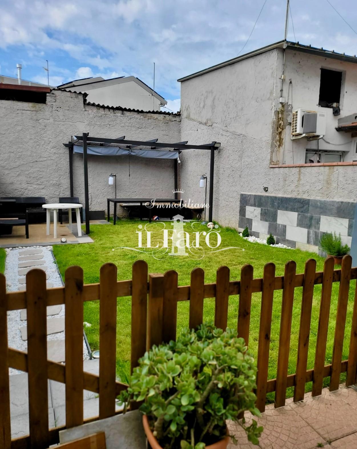 Casa indipendente in vendita a Viareggio