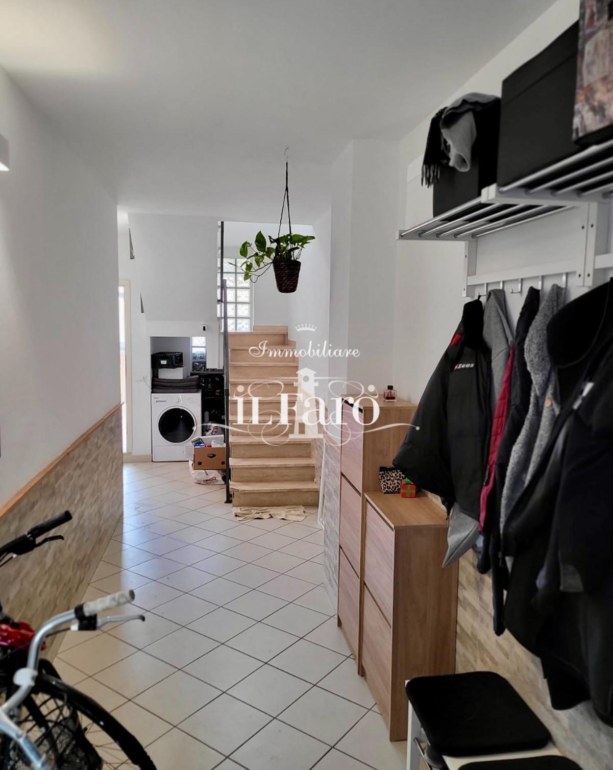 Casa indipendente in vendita a Viareggio