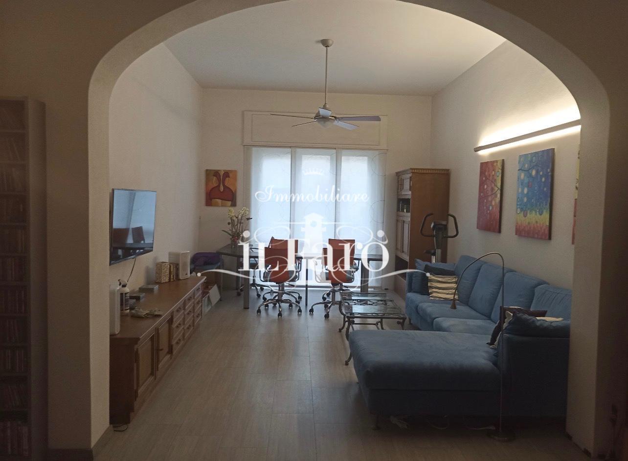 Casa indipendente con giardino a Viareggio