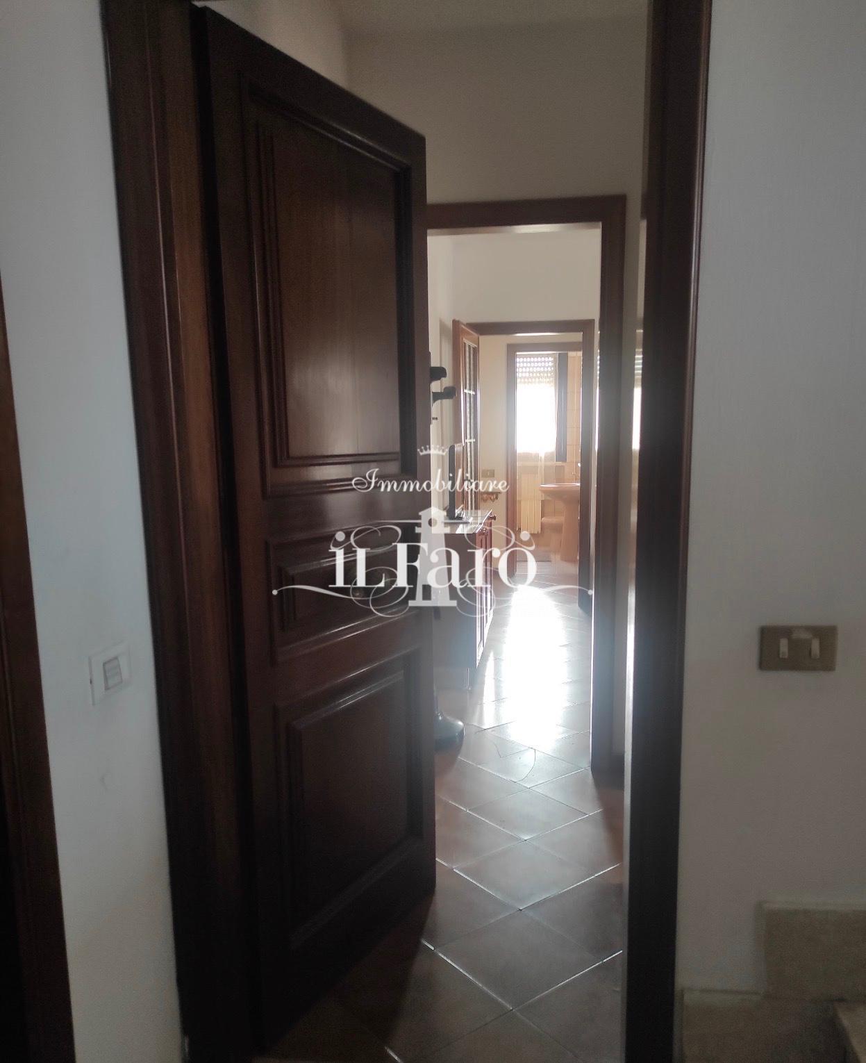 Quadrilocale in vendita, Massarosa piano di mommio