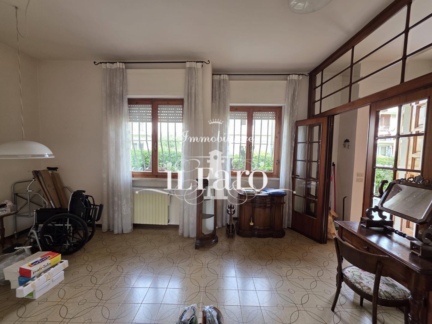 Casa indipendente con giardino, Viareggio ex campo di aviazione
