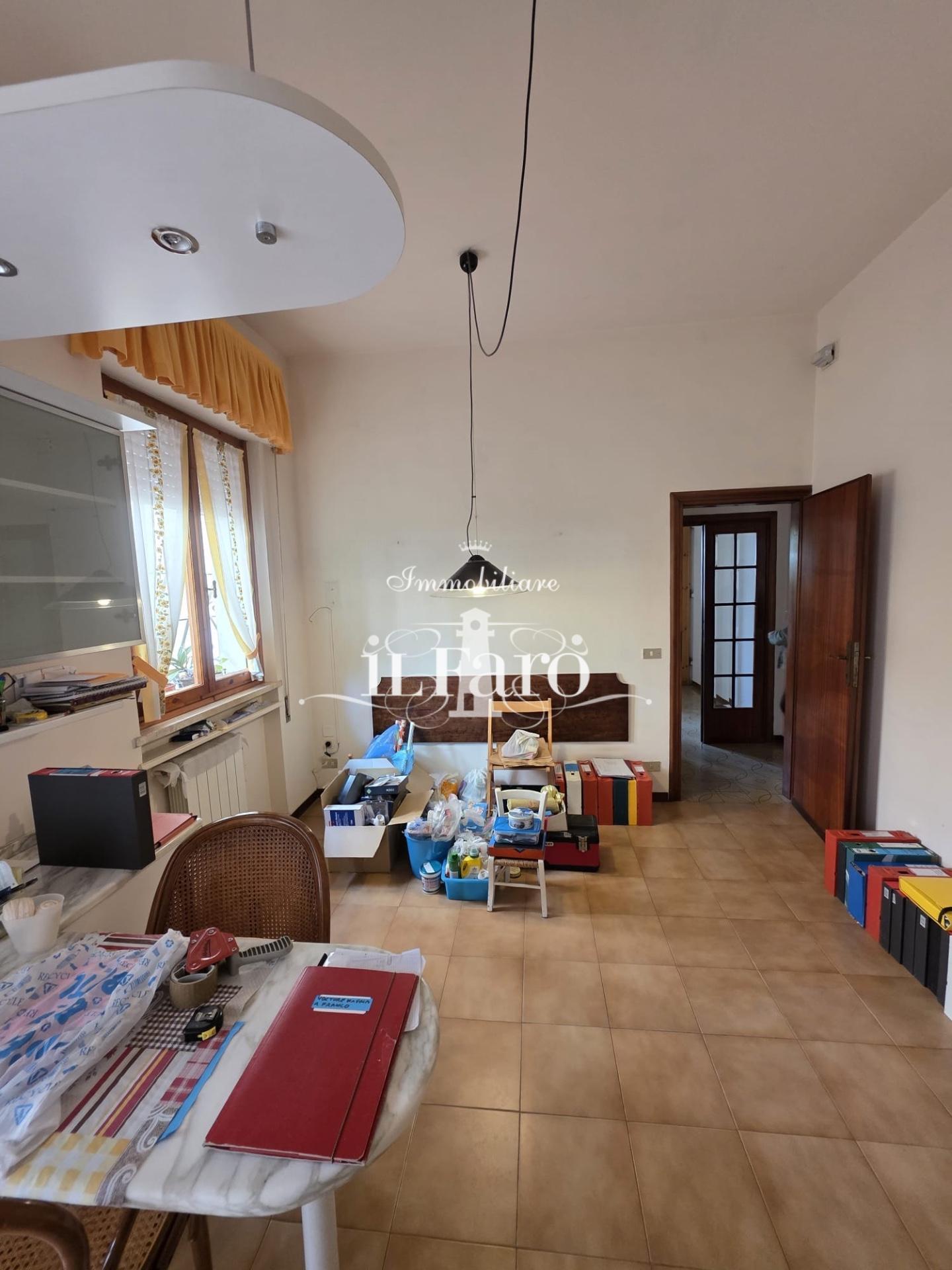 Casa indipendente con giardino, Viareggio ex campo di aviazione