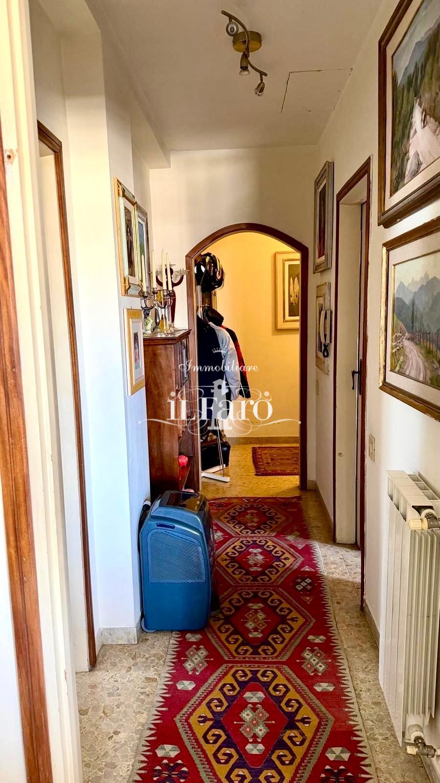 Appartamento con terrazzo, Viareggio marco polo
