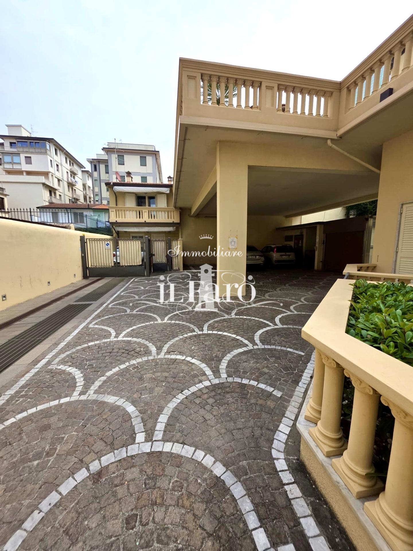 Appartamento in vendita, Viareggio passeggiata