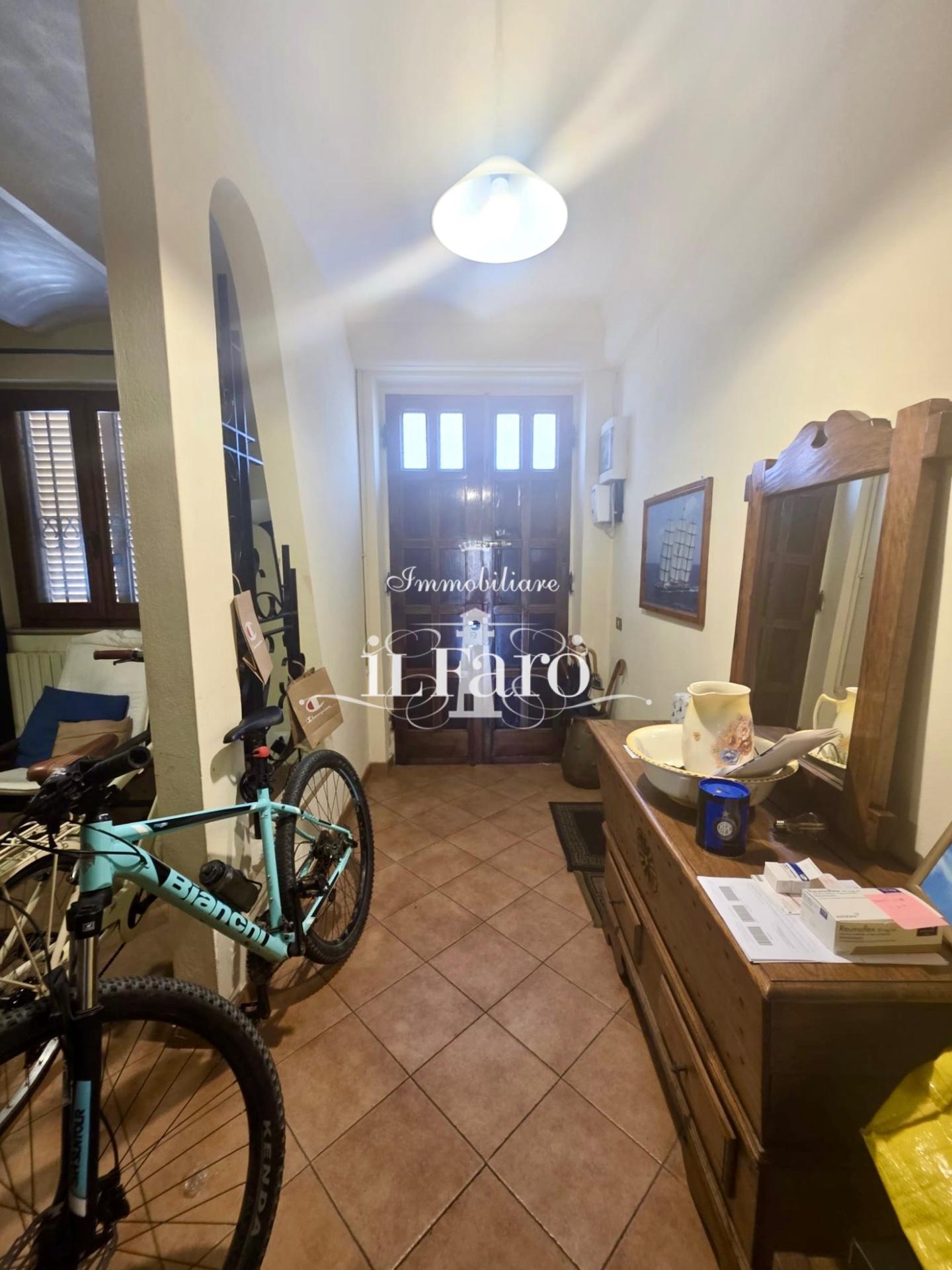 Casa indipendente in vendita a Viareggio