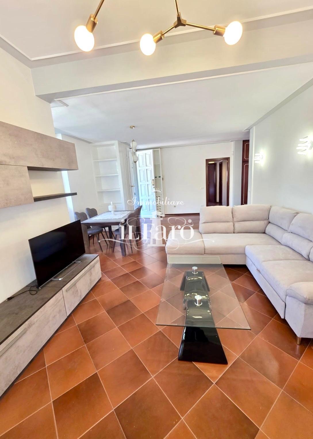 Casa indipendente in vendita, Camaiore lido di