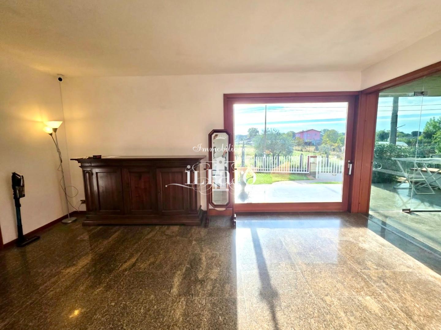 Casa – Camaiore, Lido di Camaiore