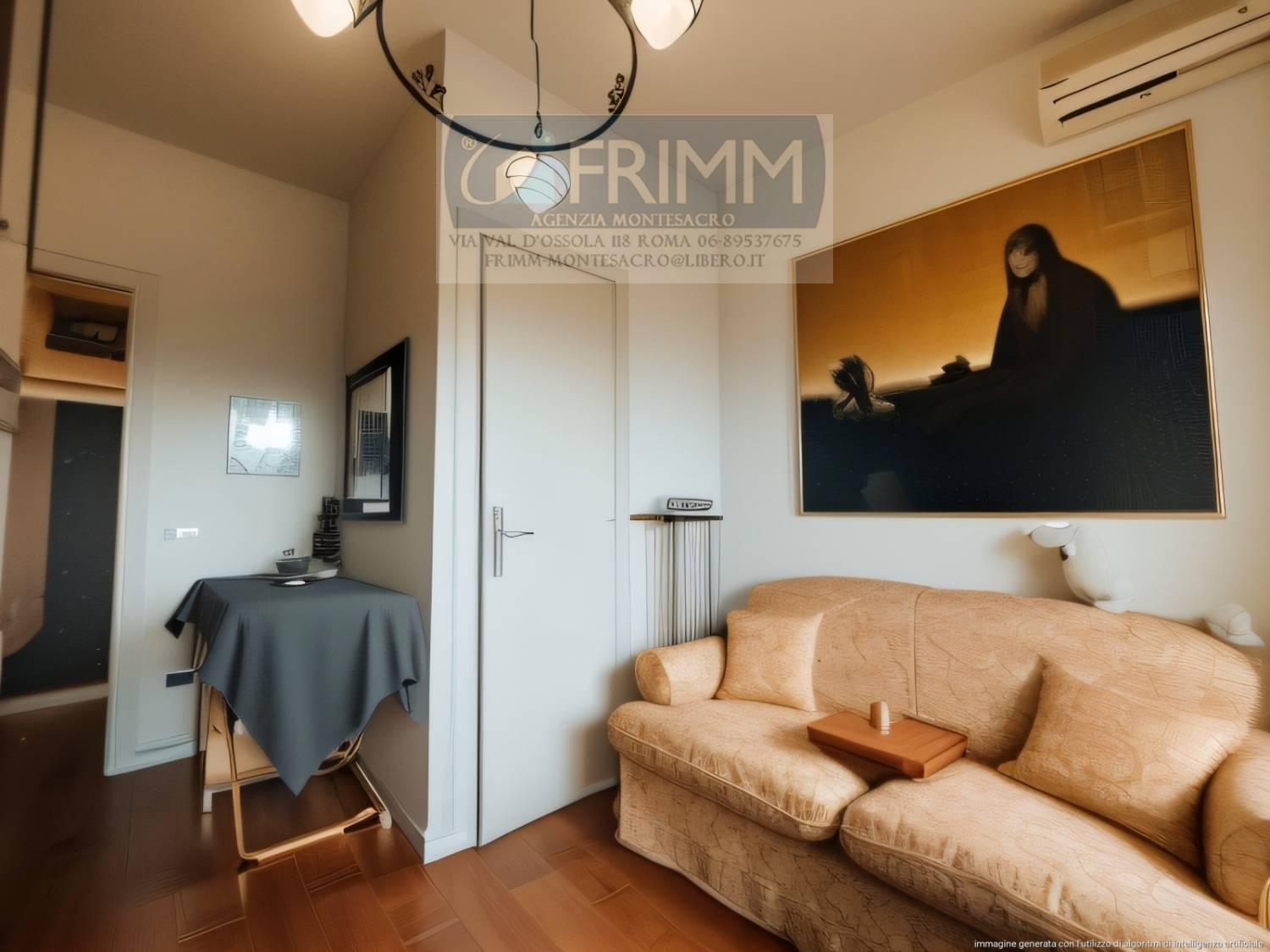 Trilocale con box doppio a Roma