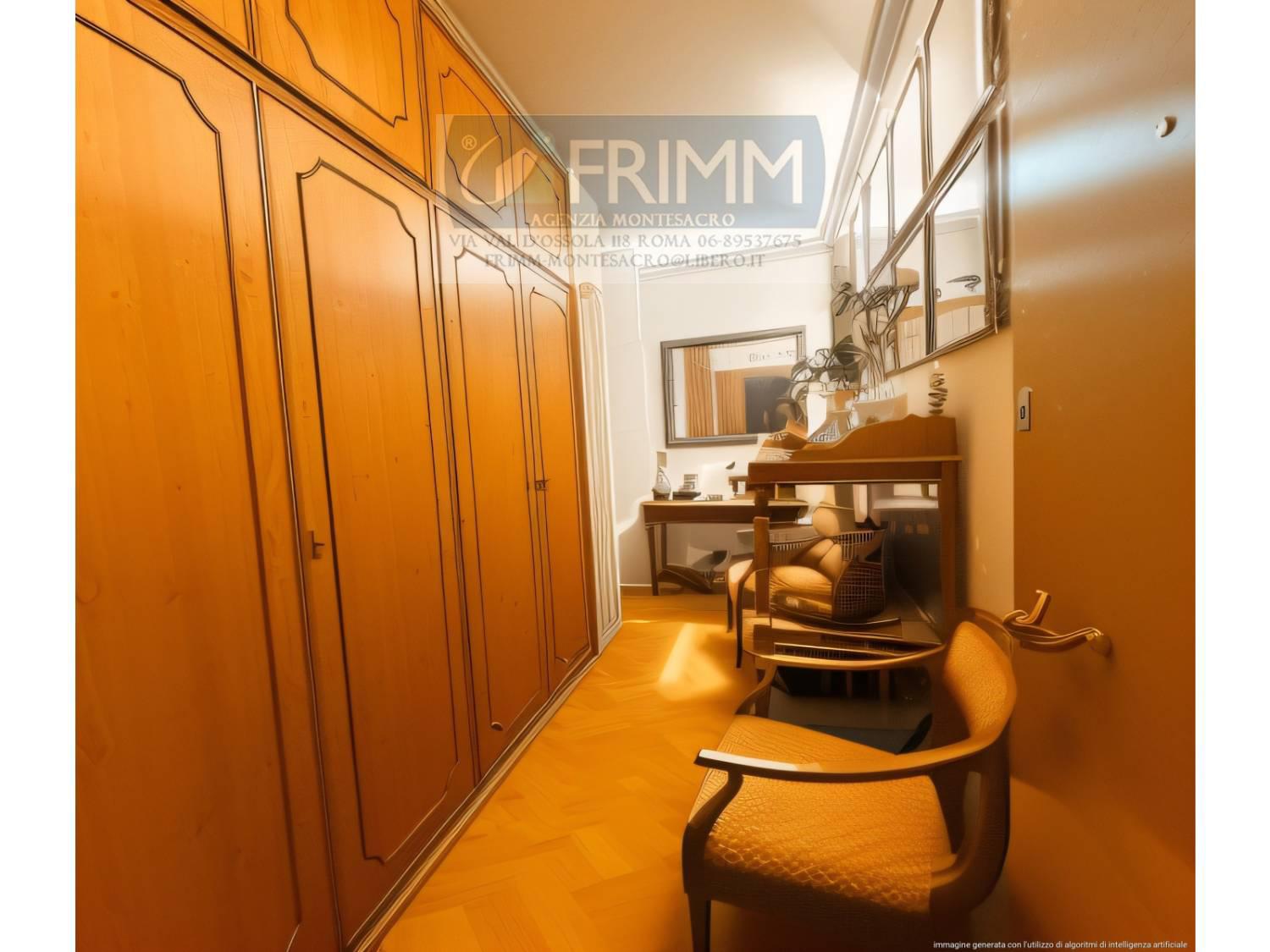 Trilocale con box doppio a Roma