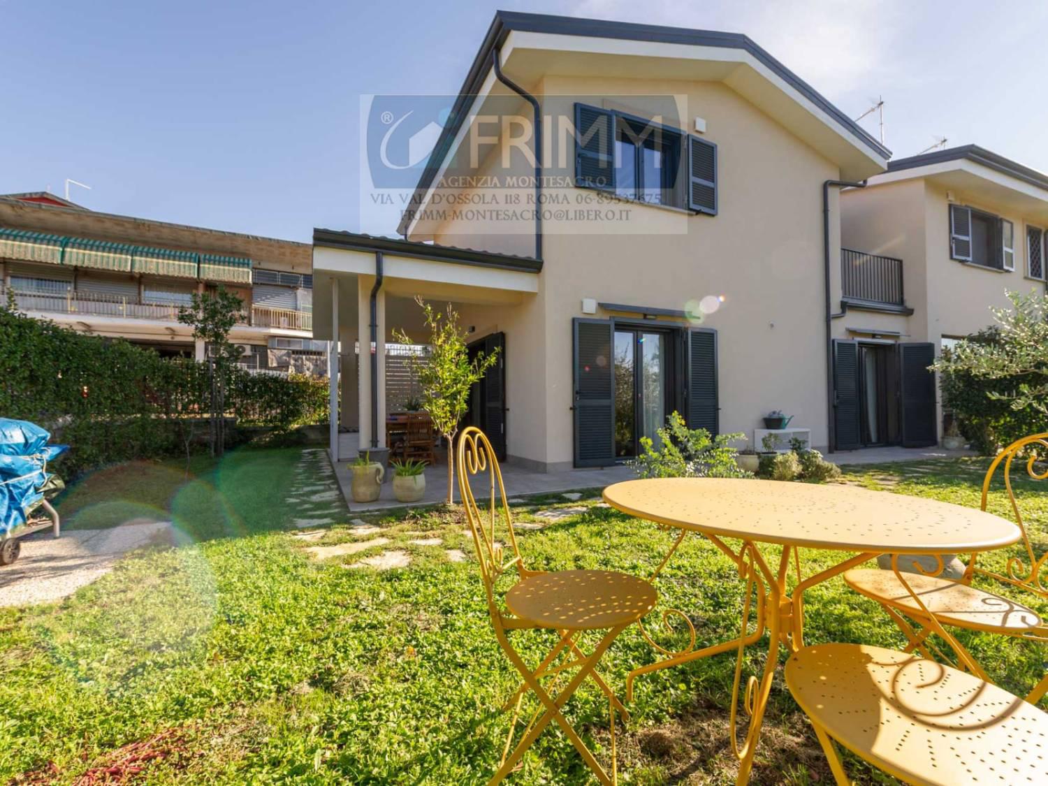 Quadrilocale con giardino a Formello