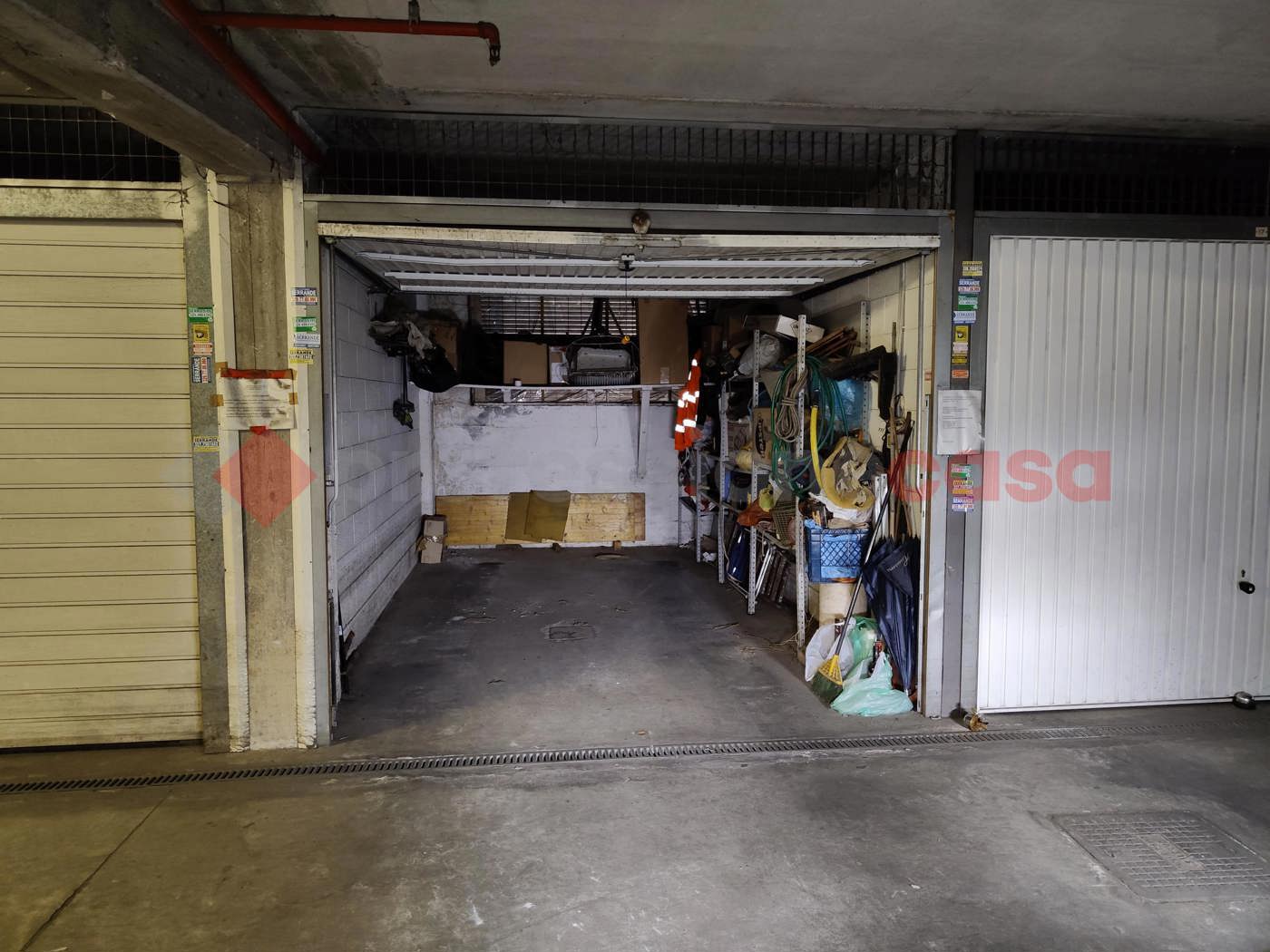 Box/Garage 15mq in vendita a Roma