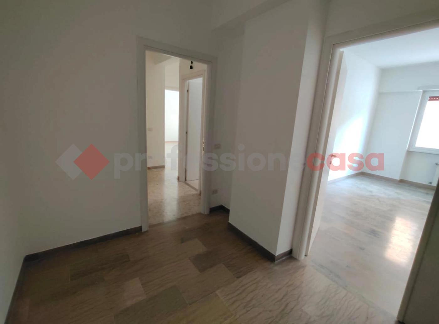 Bilocale ristrutturato a Roma