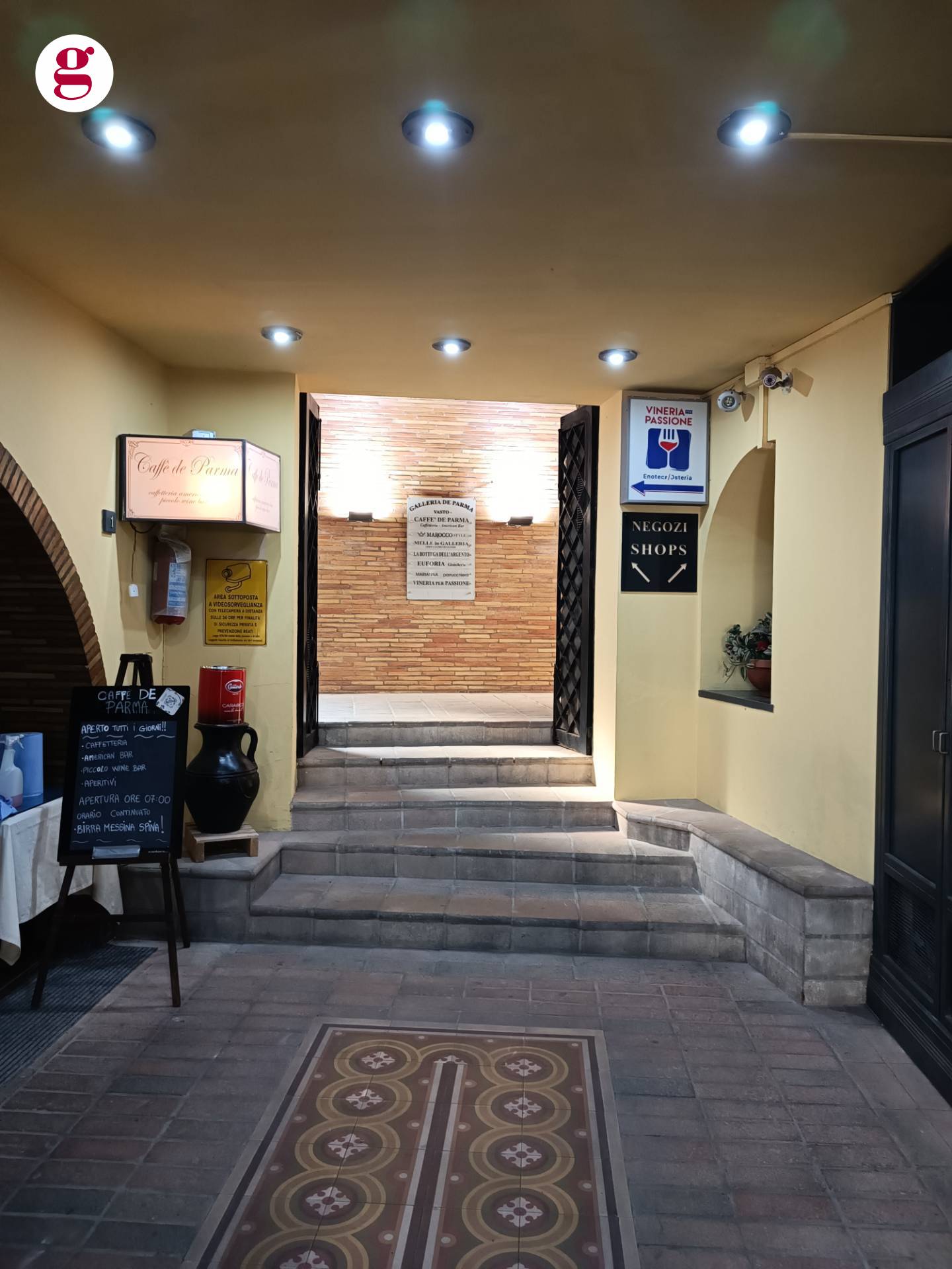 Locale commerciale in affitto a Vasto, Vasto Paese