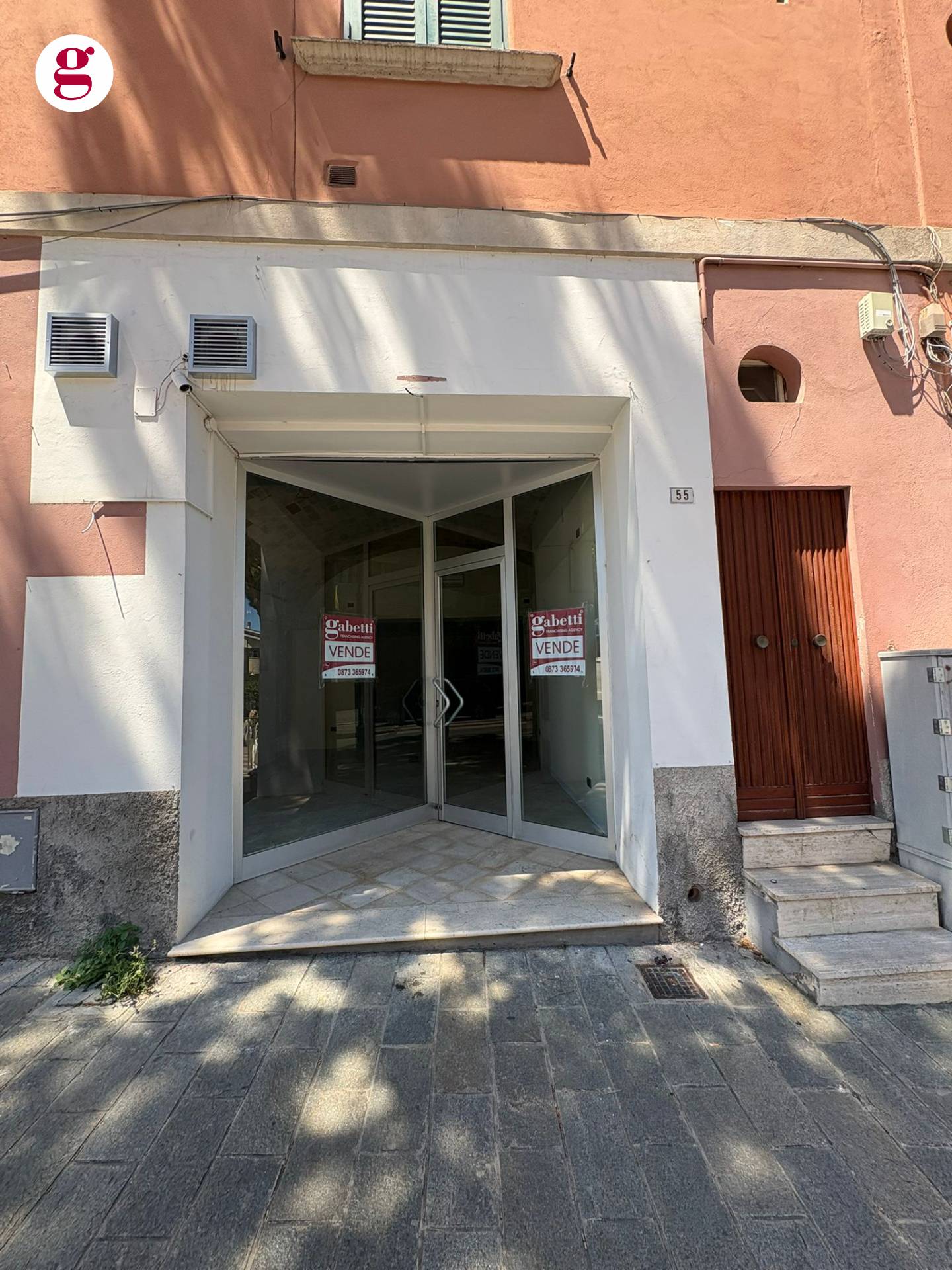 Locale commerciale in vendita a Vasto, Vasto Paese