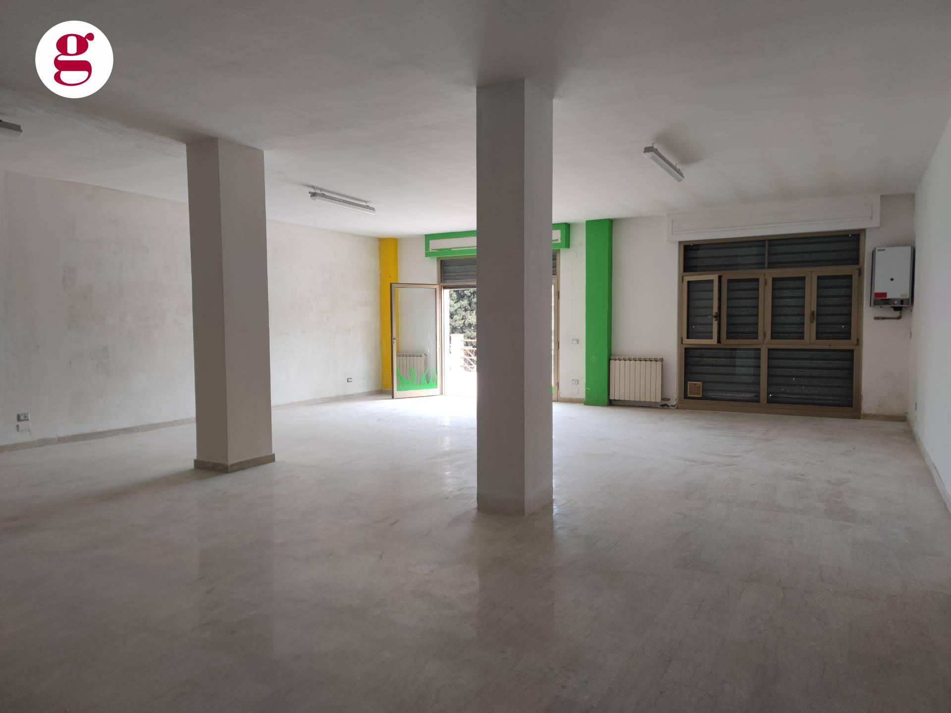 Locale commerciale in vendita a Vasto, Vasto Paese