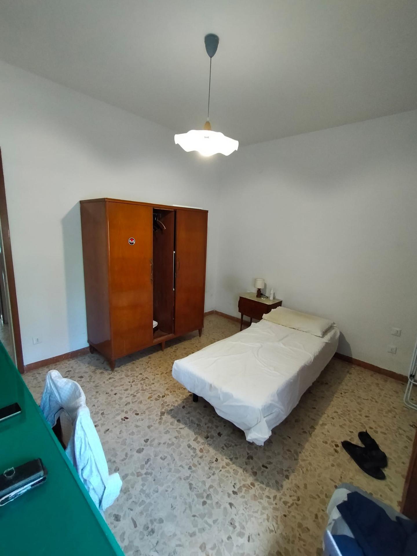 Appartamento arredato in affitto, Pisa porta a lucca