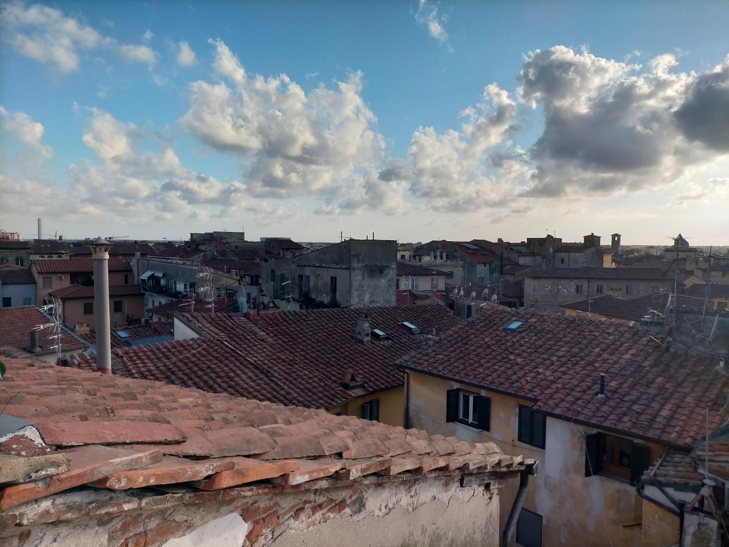 Trilocale arredato in affitto, Pisa borgo stretto