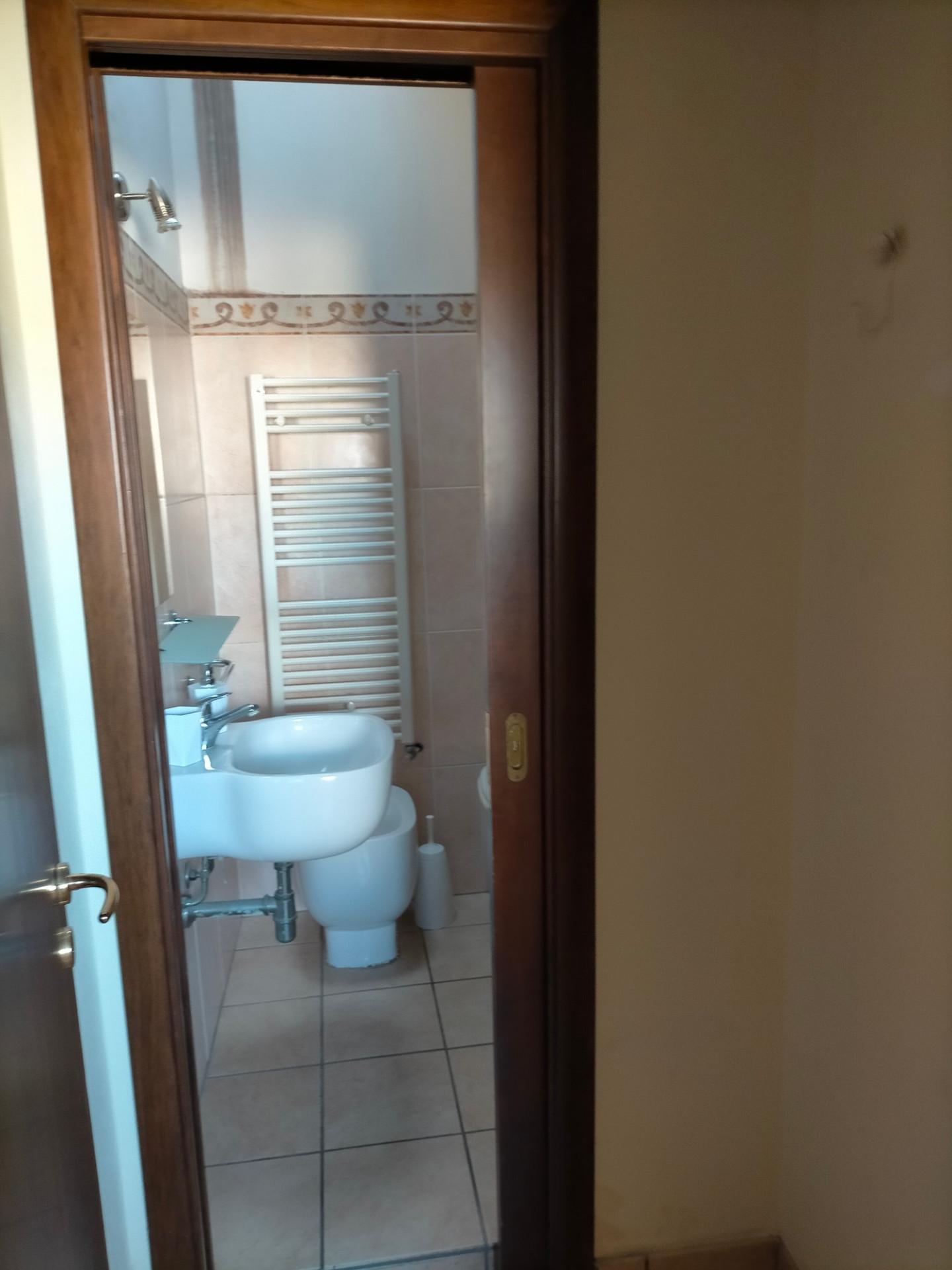 Trilocale arredato in affitto, Pisa borgo stretto