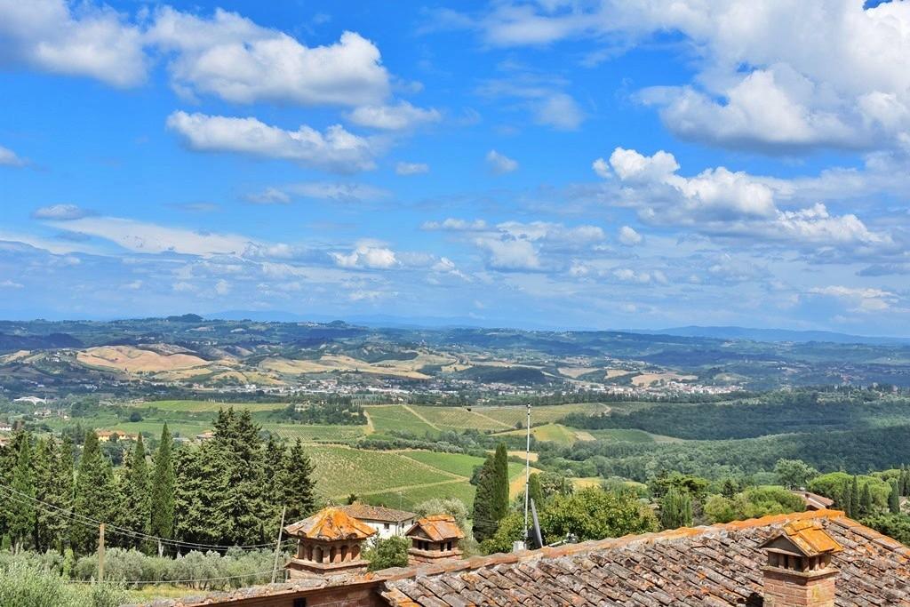 Casa indipendente con giardino, Gambassi Terme varna