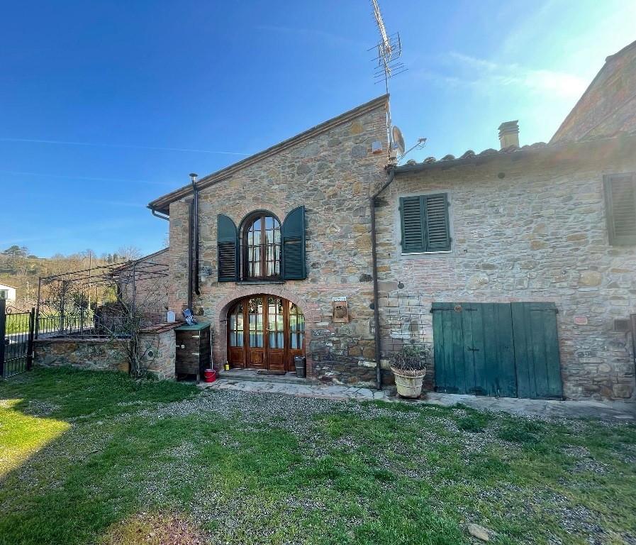 Casa indipendente in vendita, Montaione alberi