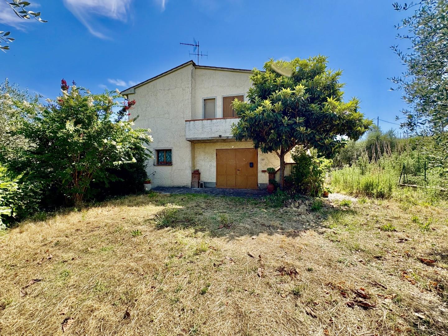 Casa indipendente con giardino, Volterra villamagna