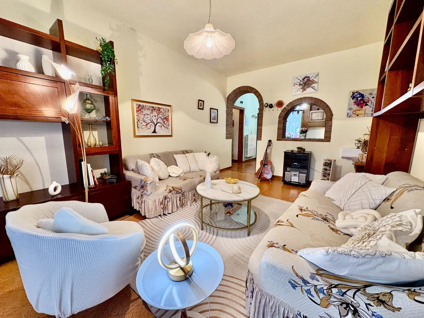 Quadrilocale in vendita, Montaione mura