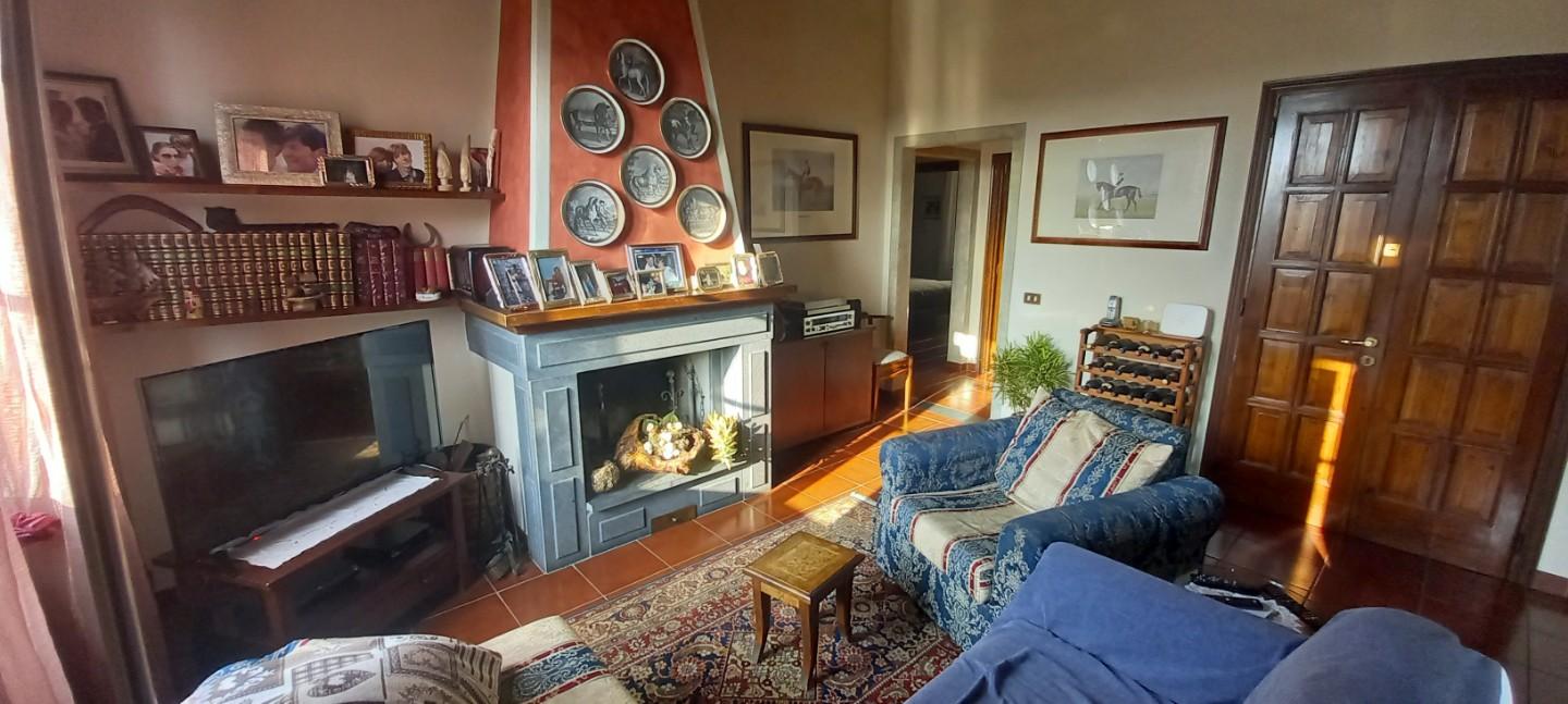 Appartamento con terrazzo a Castelfiorentino