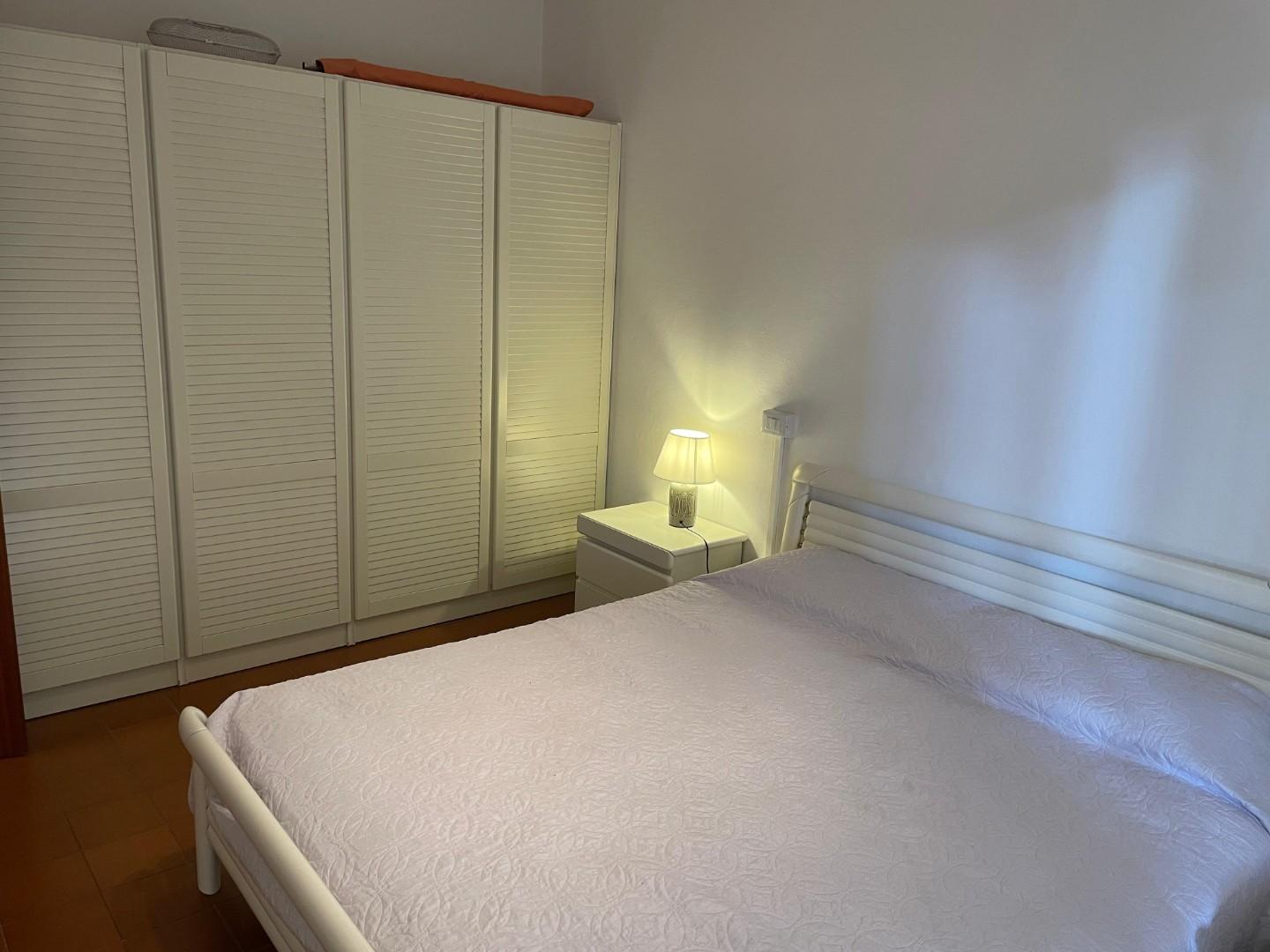 Bilocale con terrazzo, Cecina marina