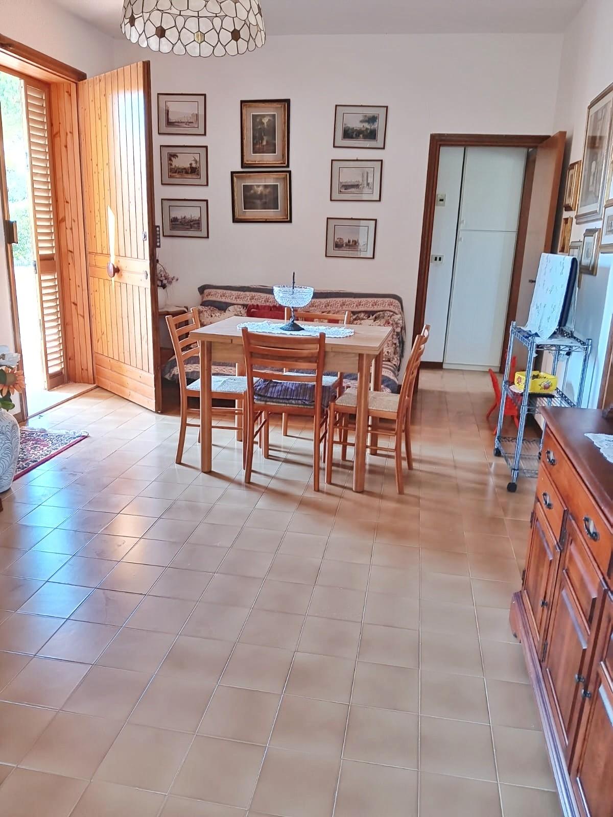 Trilocale con terrazzo a San Vincenzo