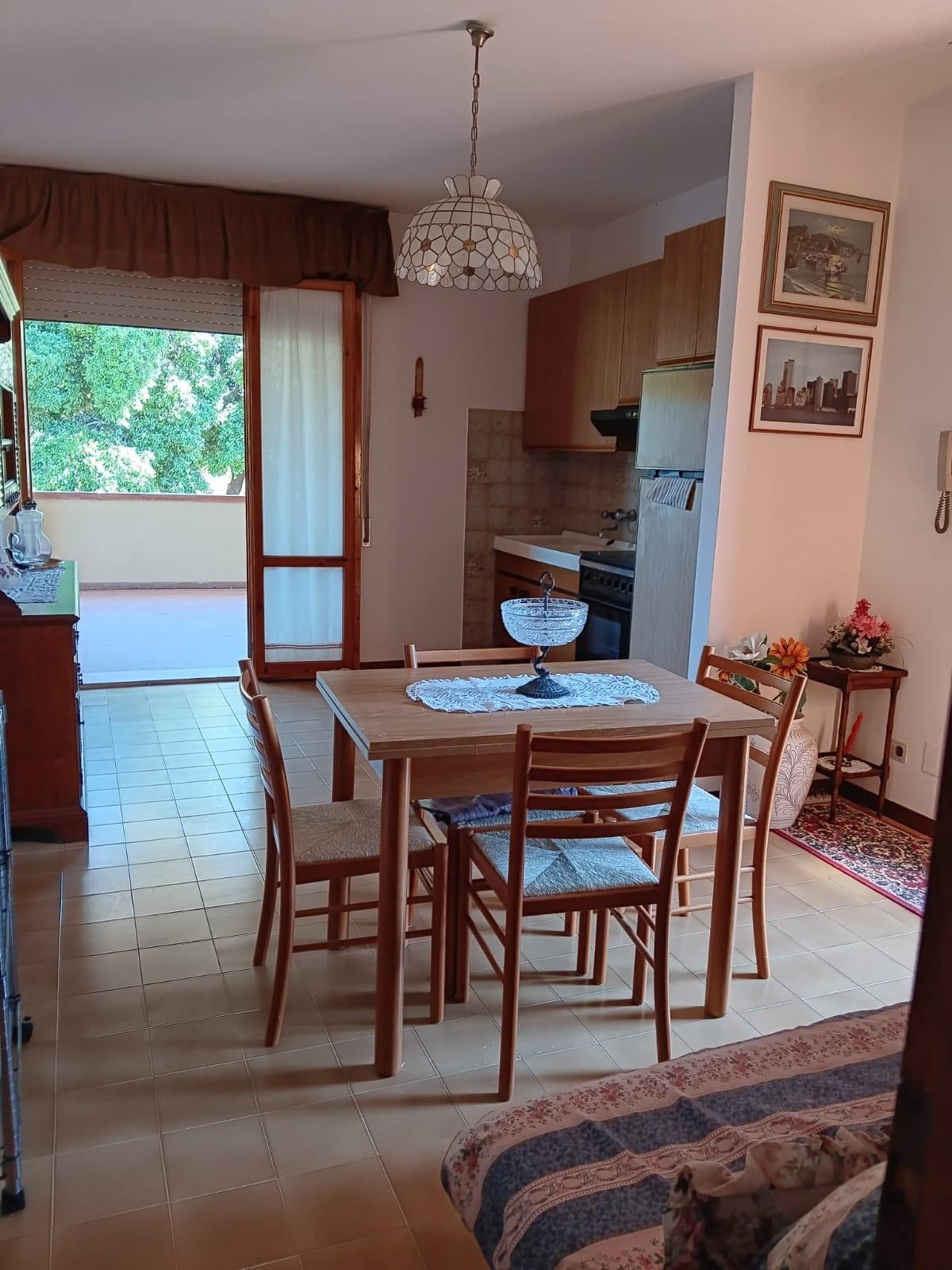 Trilocale con terrazzo a San Vincenzo