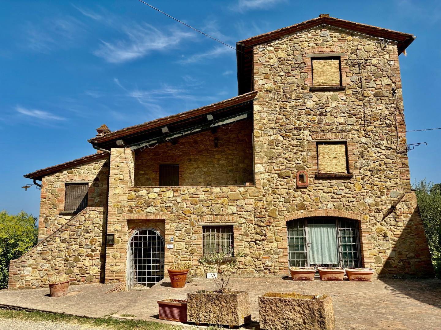 Rustico con giardino a Gambassi Terme