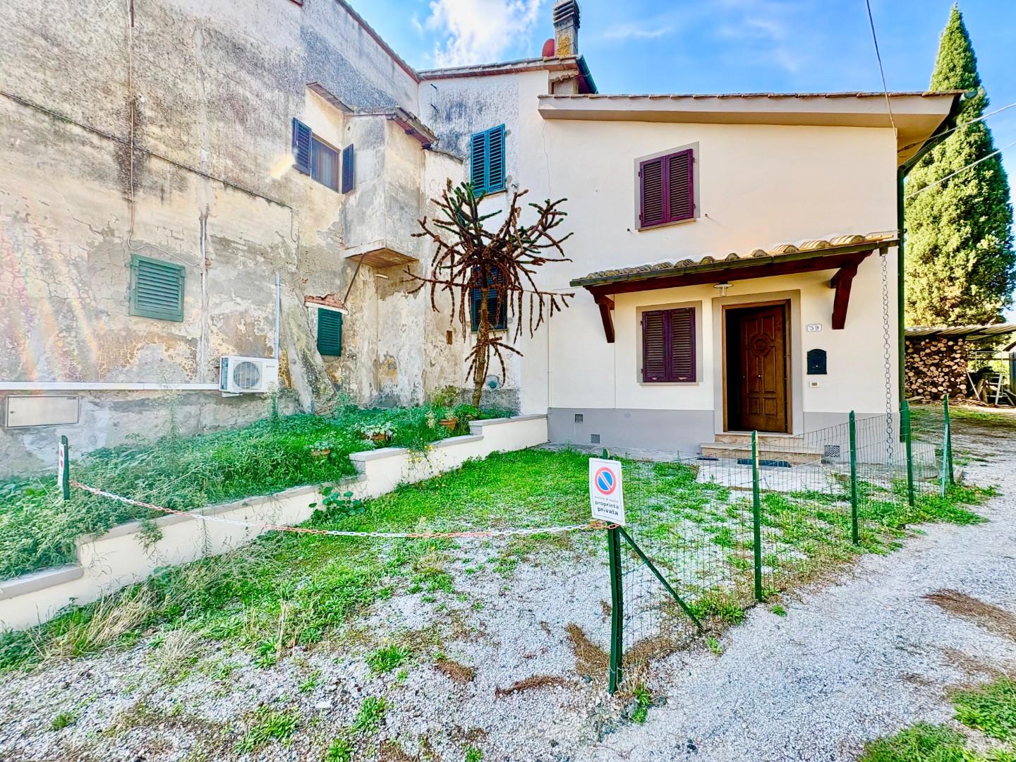 Casa indipendente con giardino, Montaione san vivaldo