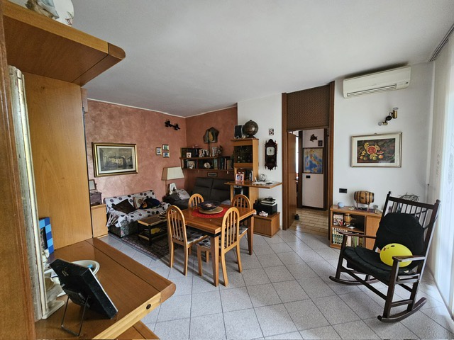 Trilocale con box a Sesto San Giovanni