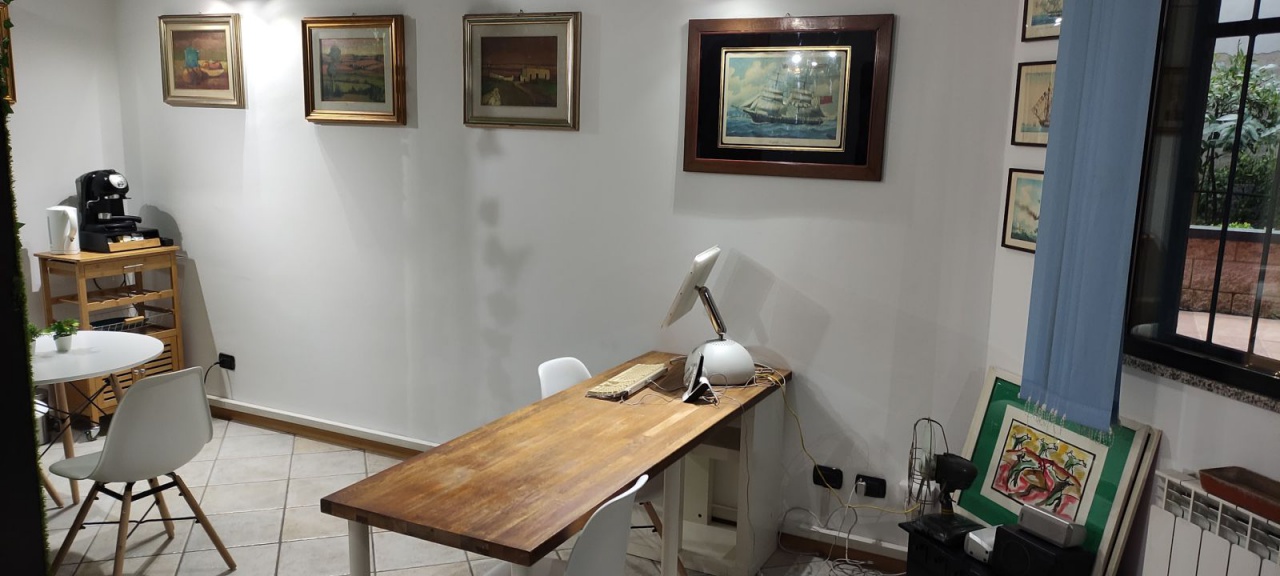 Attivit commerciale in vendita a Milano