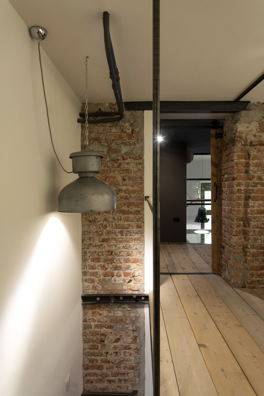 Loft arredato in affitto a Milano