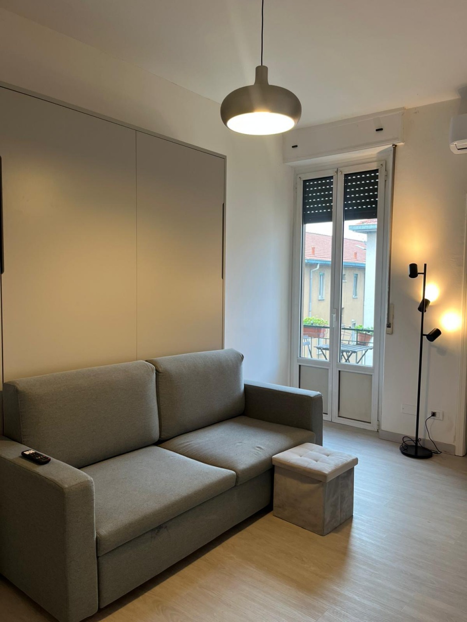 Monolocale arredato in affitto a Milano