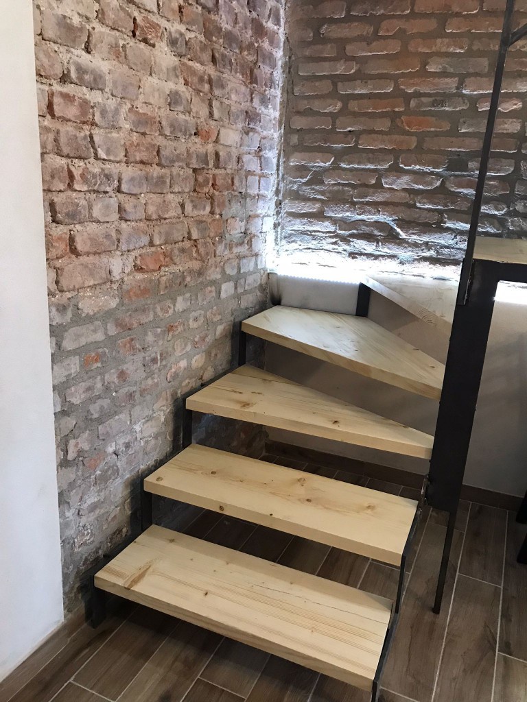 Bilocale arredato in affitto a Milano