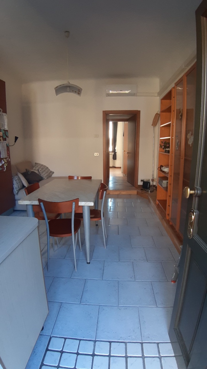 Bilocale arredato in affitto a Milano