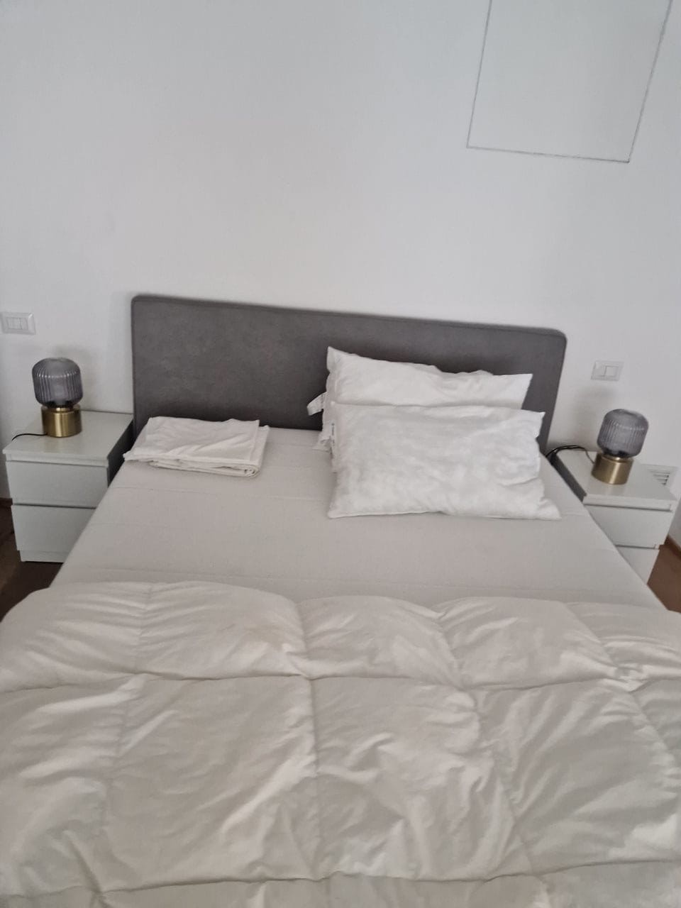 Trilocale arredato in affitto a Milano