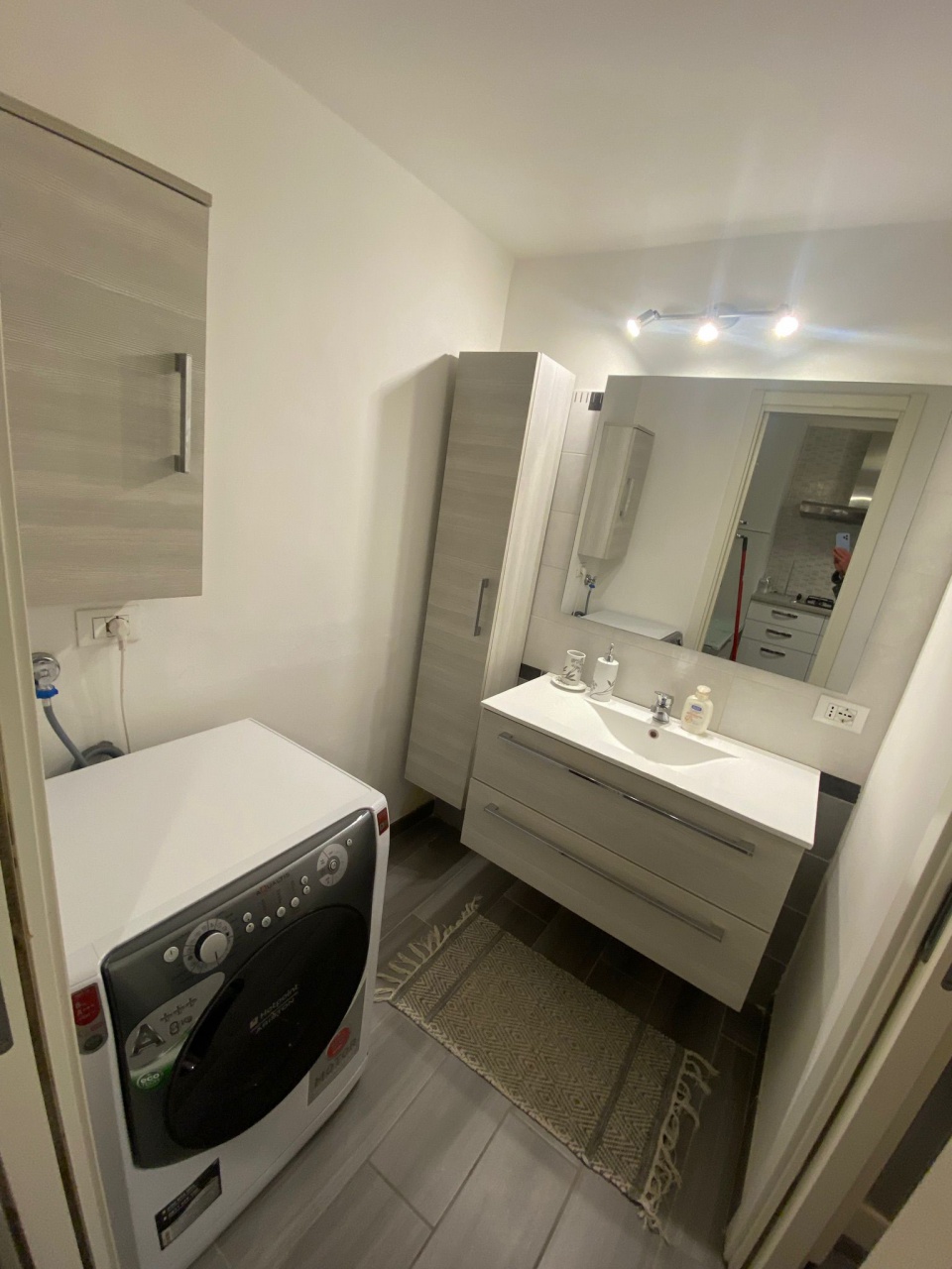 Bilocale arredato in affitto a Milano