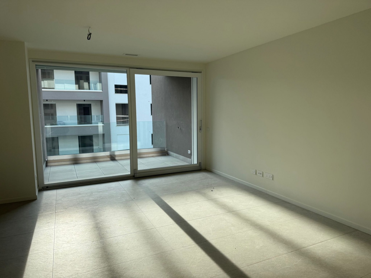 Trilocale con terrazzo a Cassina de' Pecchi