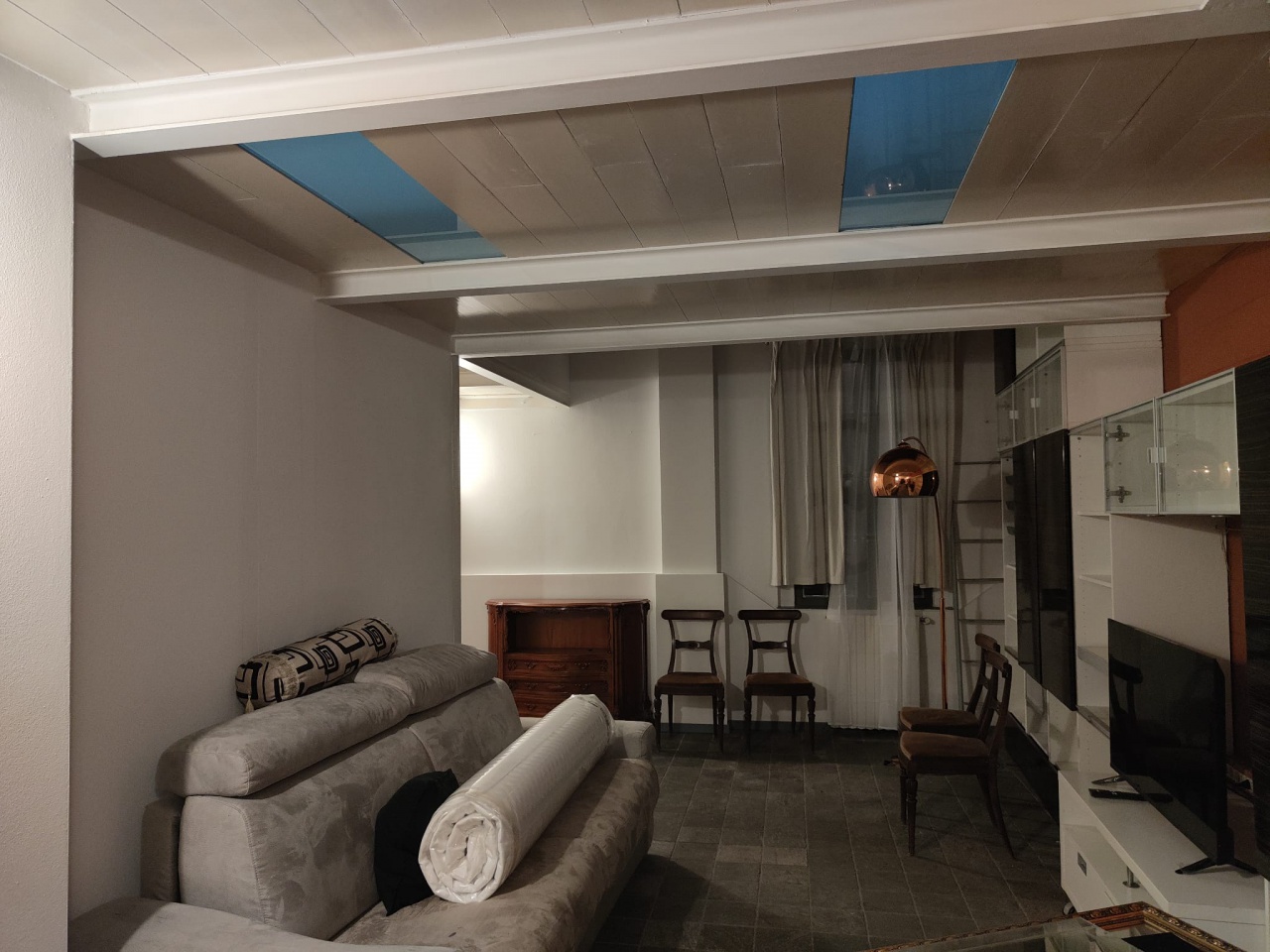 Loft arredato in affitto a Milano